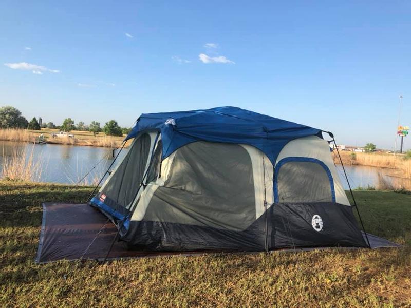 8 Person Instant Cabin Tent Coleman