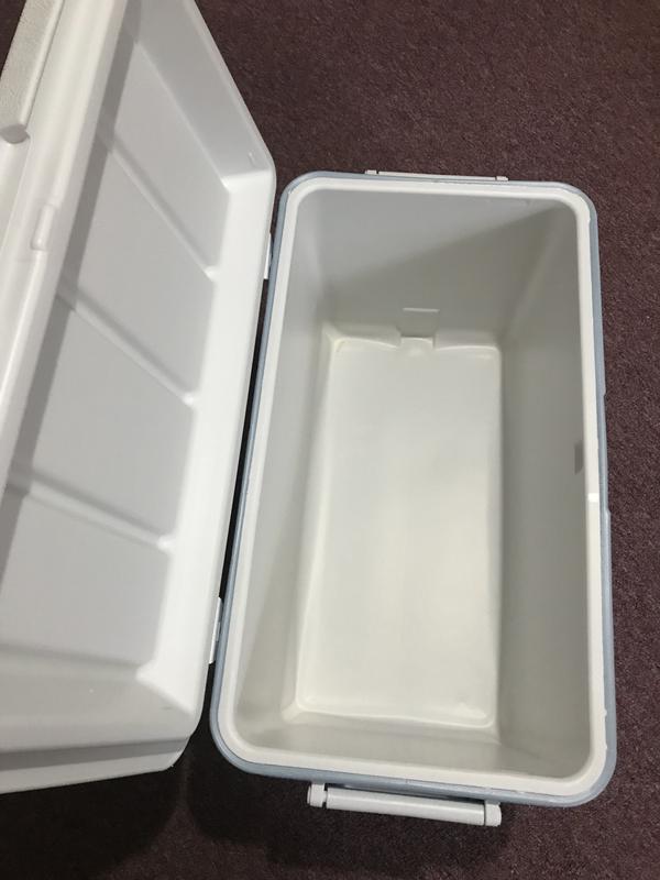 Sterling Storage Containers 48 Qt