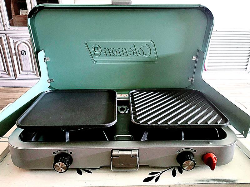 Coleman Camp Oven, Silver