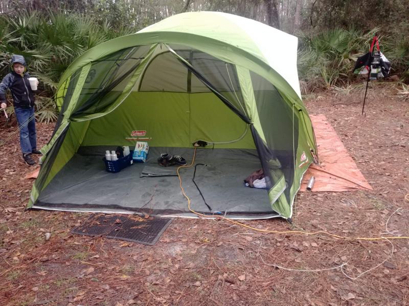 Evanston Screened 6 Person Tent Coleman