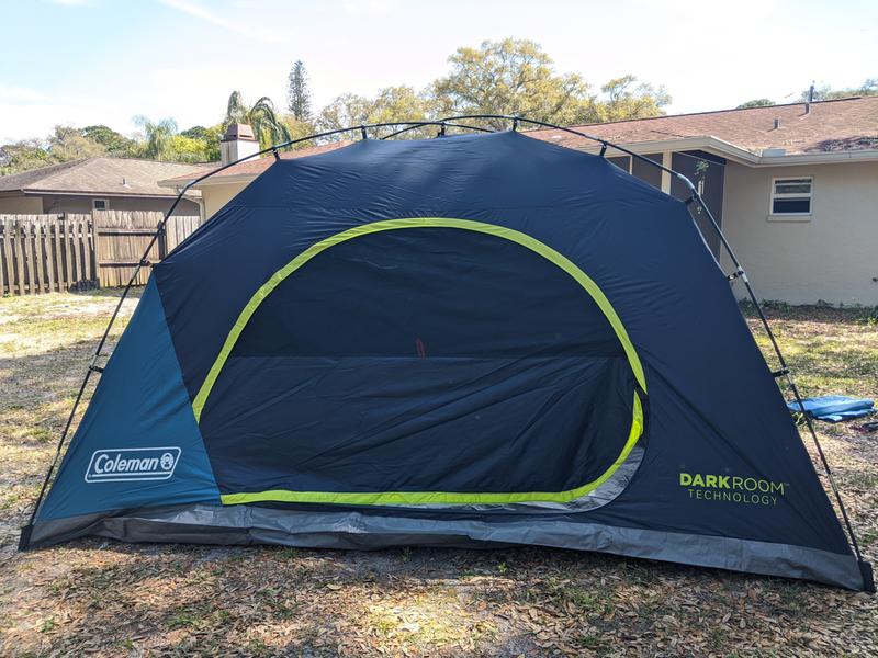 Coleman darkroom clearance tent 8 person