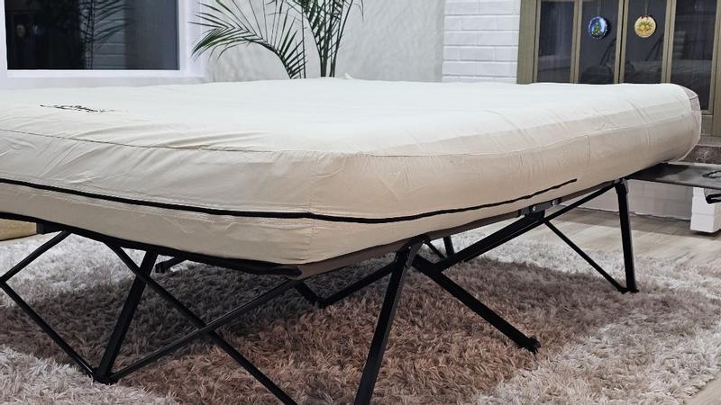 Air mattress outlet fold up frame