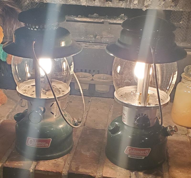 Kerosene Lantern | Coleman