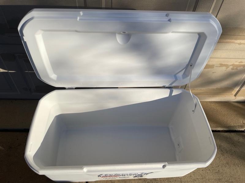 Coleman 120 qt xtreme 6 hot sale cooler review