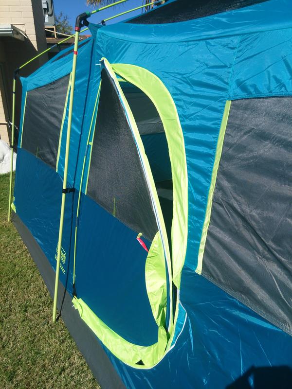 Tenaya Lake™ Fast Pitch™ 8-Person Cabin with Closet | Coleman