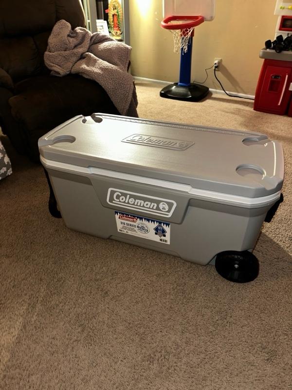 Coleman® 316 Series™ 100 QT Wheeled Cooler, Lakeside, 100 QT/95 L 