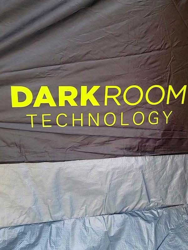 Coleman グレー タープ DARK ROOM 23543abb-d96a-3aaa-b770-