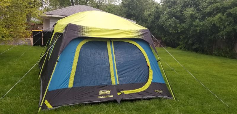 10 Person Dark Room Instant Cabin Tent With Rainfly Coleman