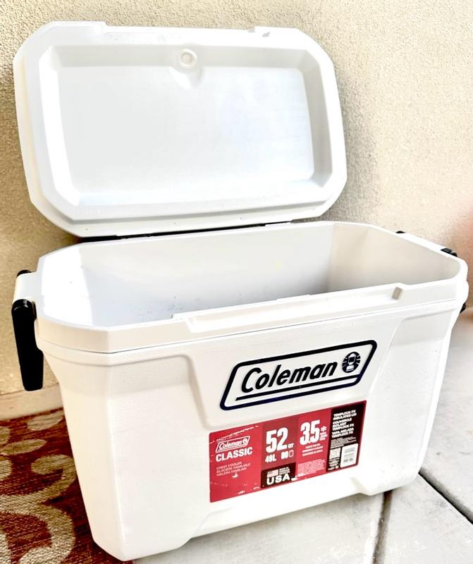 Coleman Coleman 316 White 52-Quart Insulated Marine Cooler