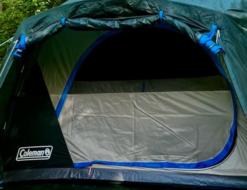 Customer carousel item 6.