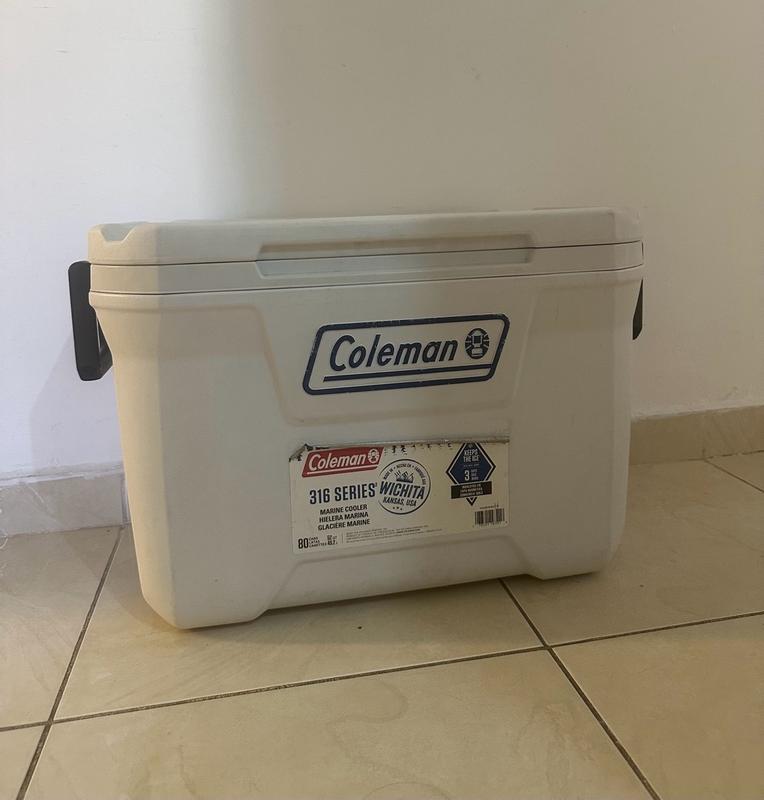 Coleman Coleman 316 White 52-Quart Insulated Marine Cooler