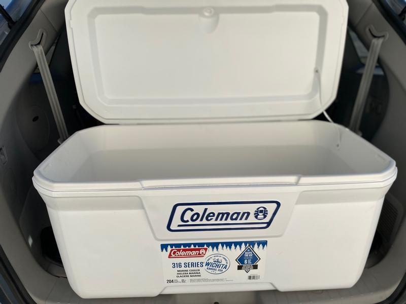 Coleman 316 Series 120-Quart Marine Cooler, White, 113.5-L