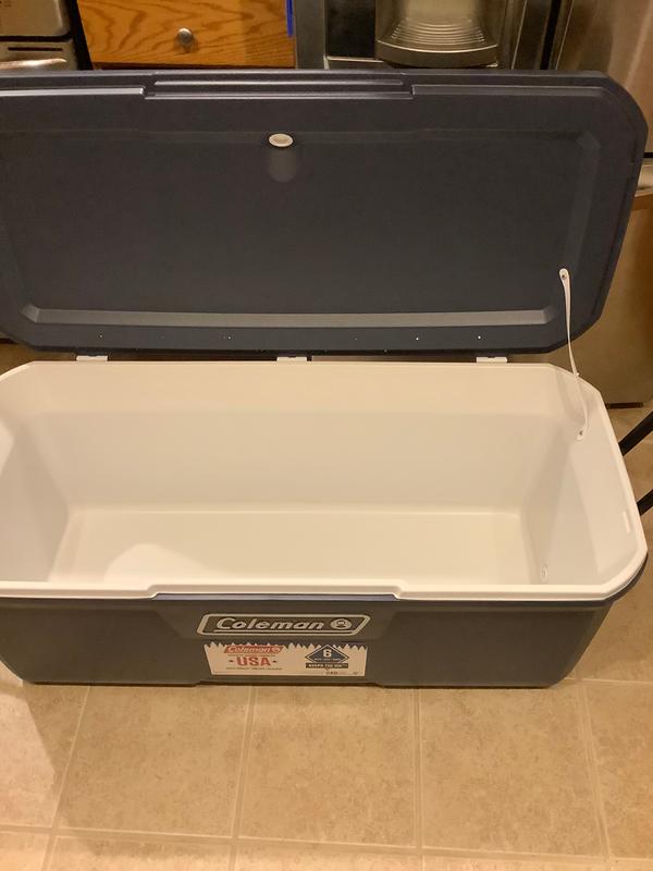 Coleman 150 2024 qt cooler