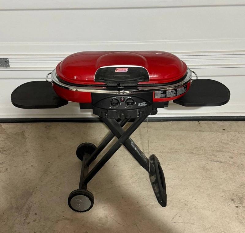 Coleman Road trip 285-Sq in Red Portable Grill at Lowes.com