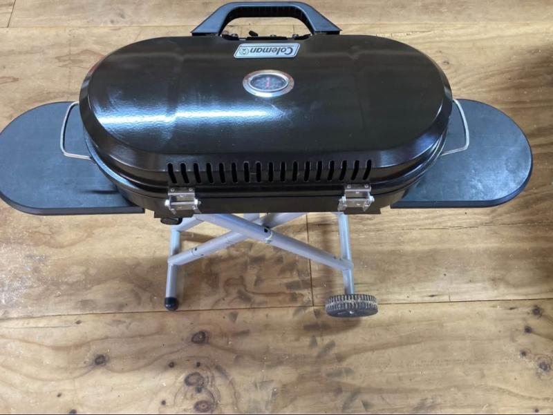 Xcursion Stand-Up 285 Propane Grill | Coleman CA