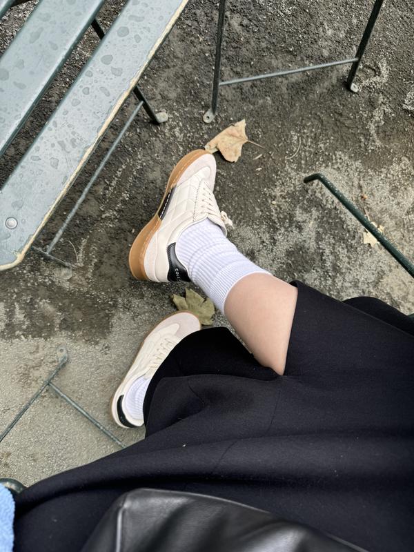 Customer carousel item 10.