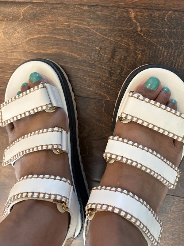 Women's Grandprø Daylin Wedge Triple Strap Sandals in Beige