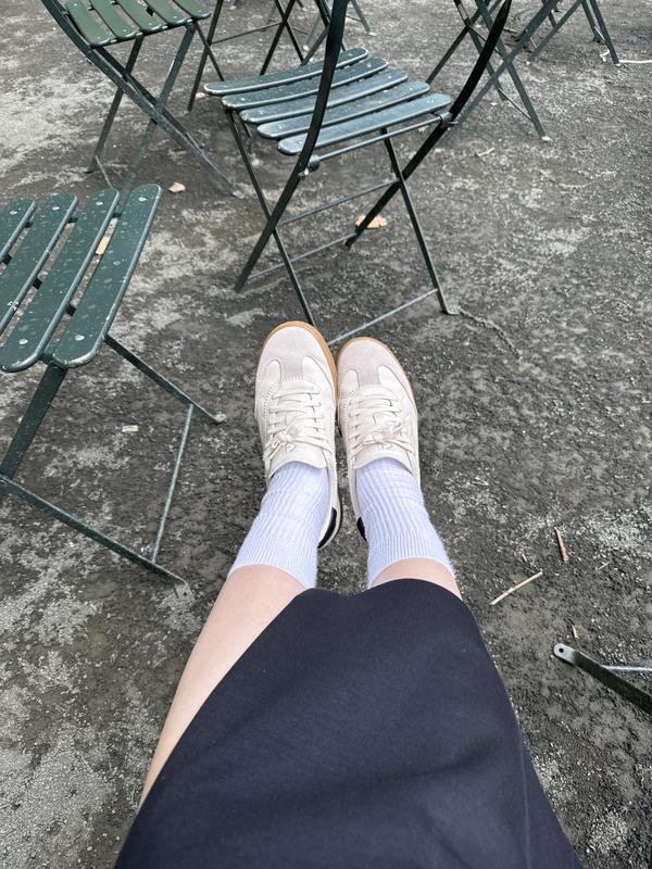 Customer carousel item 11.