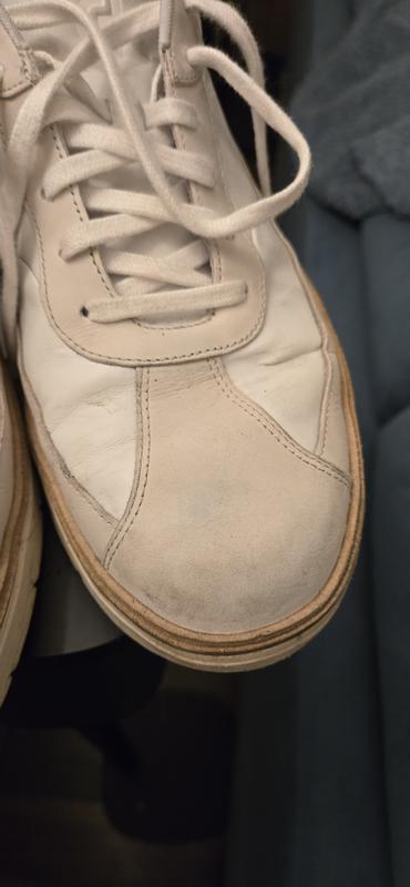 Men's GrandPrø FeatherArc Leather Bike Toe Sneakers in White