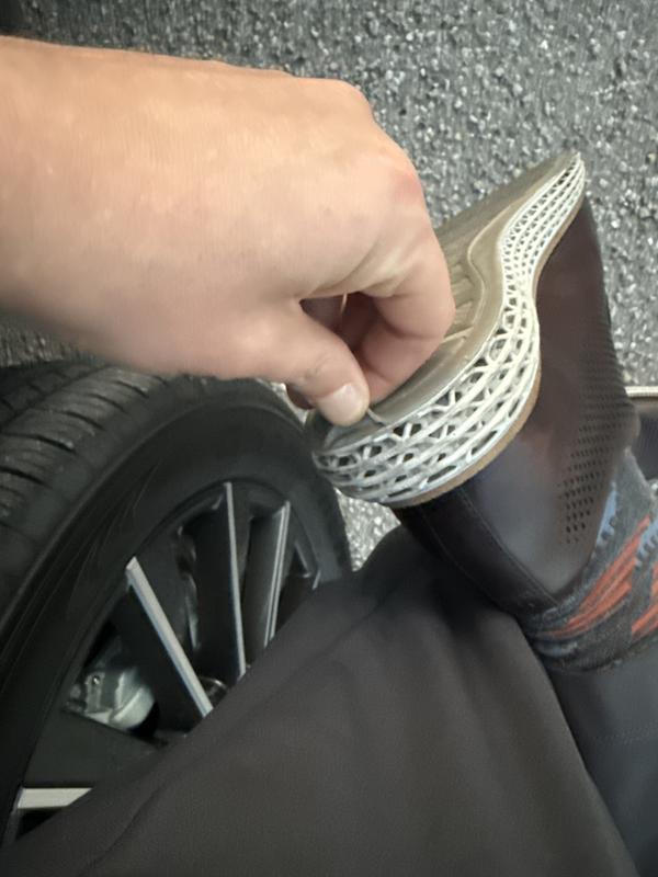 Review Thumbnail Image 0 376934410