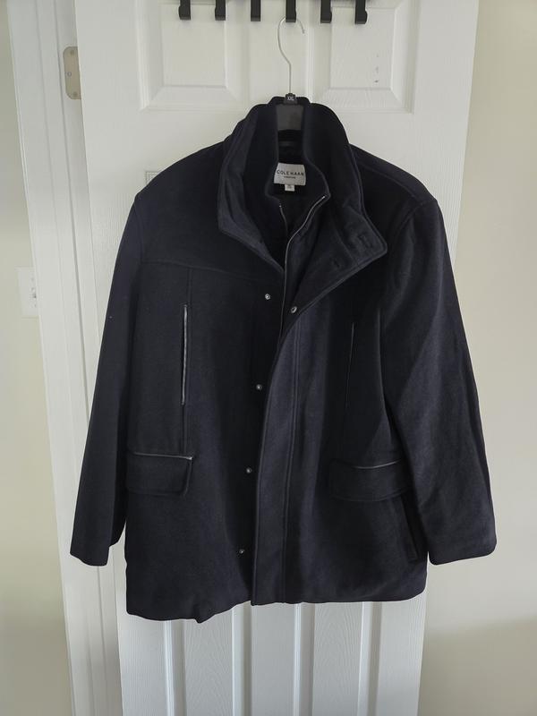 Customer carousel item 3.