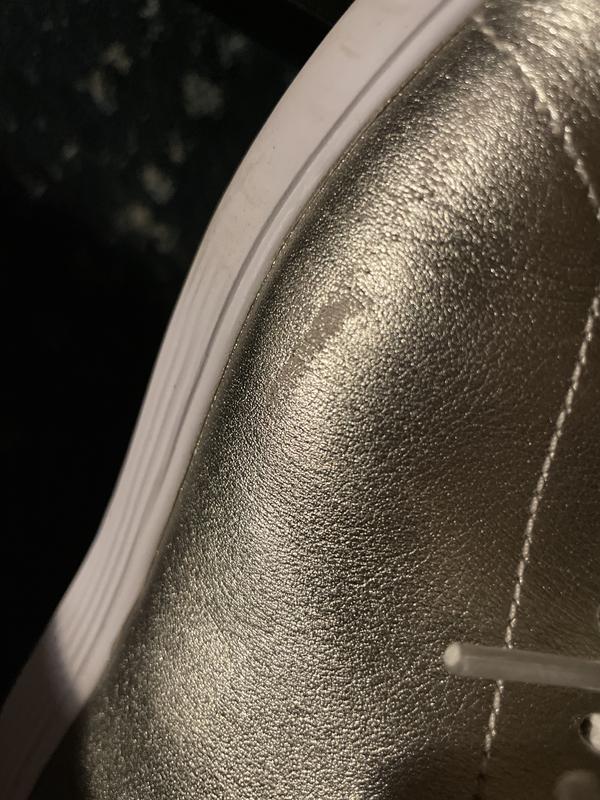 On first wearing, within an hour.