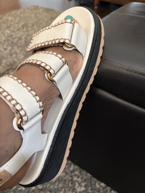 Women's Grandprø Daylin Wedge Triple Strap Sandals in Beige
