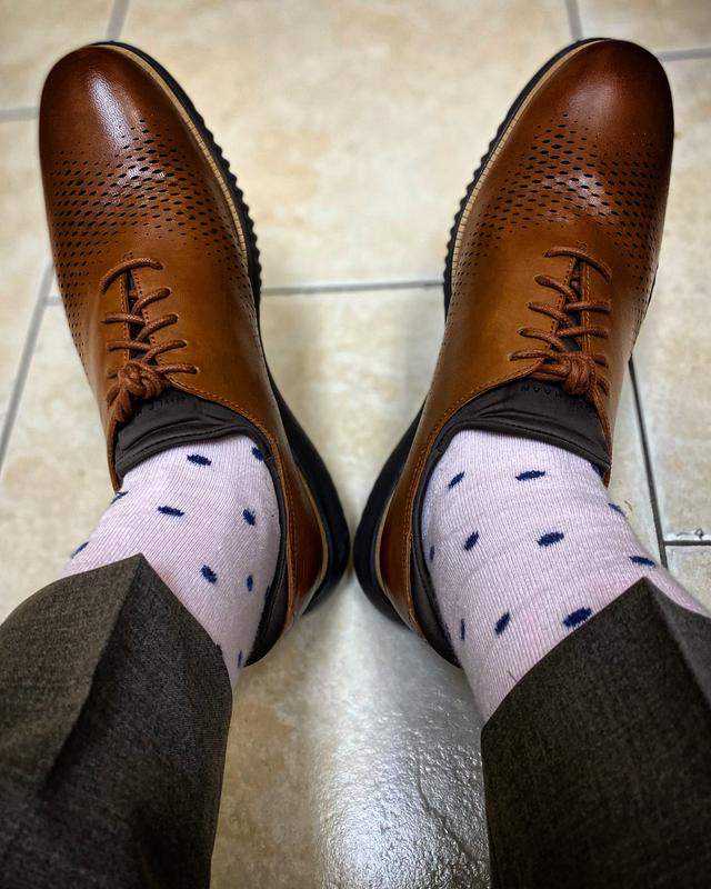 Cole Haan Men display picture 3