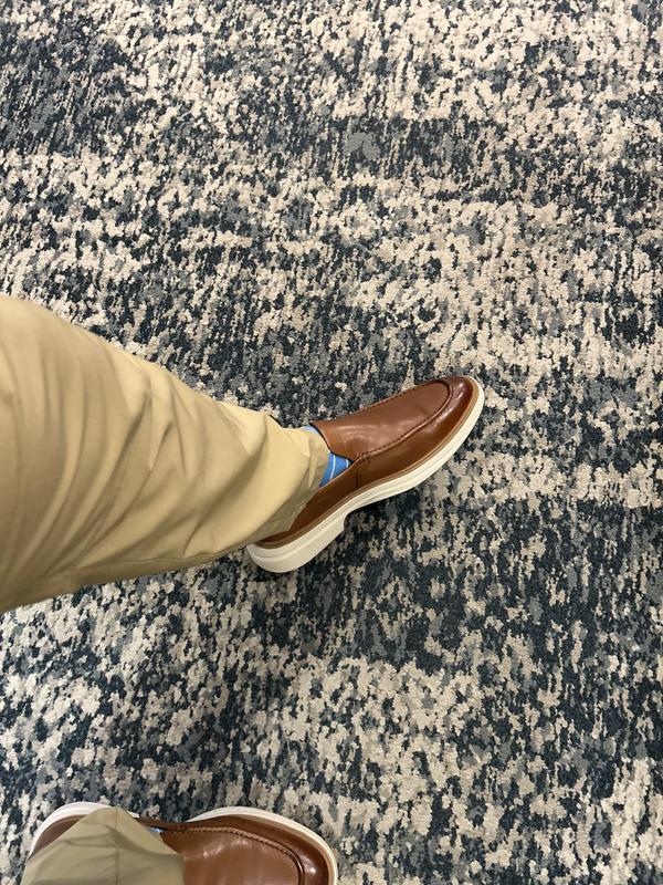 maronページ① Men's ØriginalGrand CitySpectre Venetian Loafers in Brown | Cole Haan