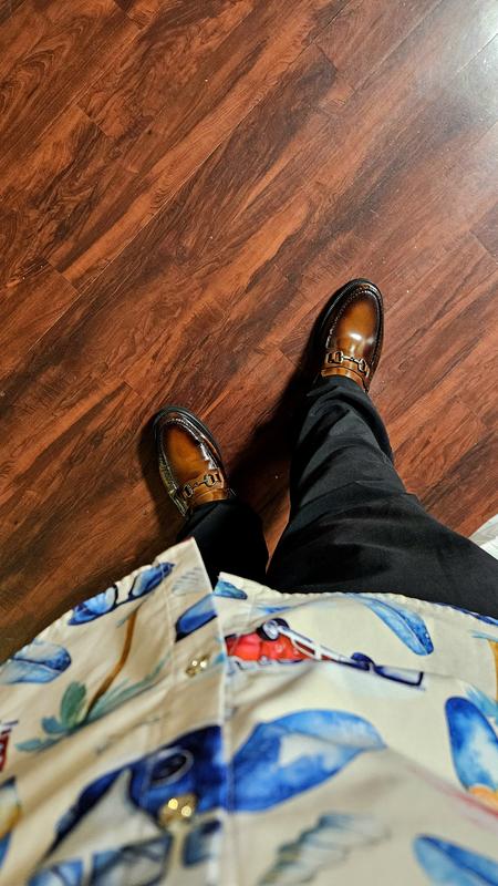 Customer carousel item 3.