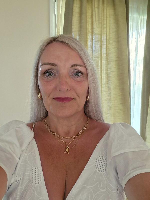 The Sleekest hair I've ever known