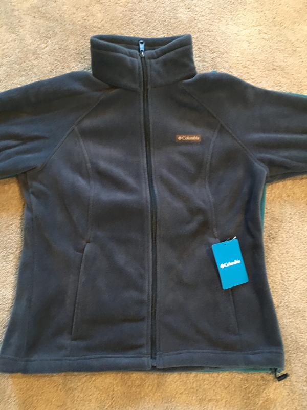 Petite large overlay on Regular medium