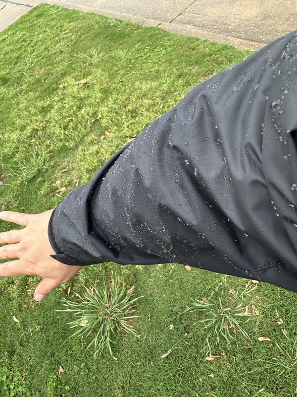 The water beaded on the jacket. Very waterproof.