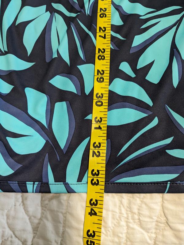 center back length on Large size