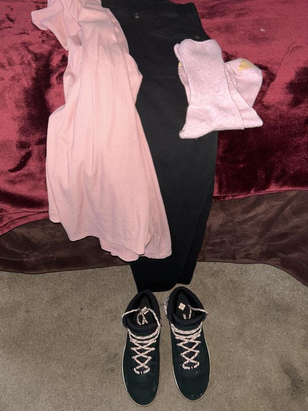 Review Thumbnail Image 0 248733684