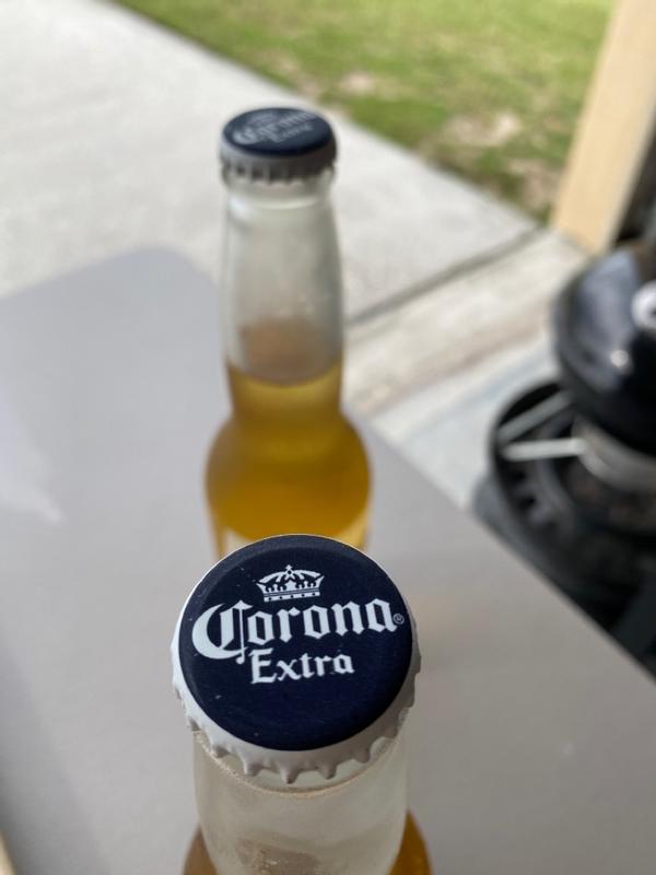 Corona Extra Mexican Lager Beer, 24 fl oz Can, 4.6% ABV