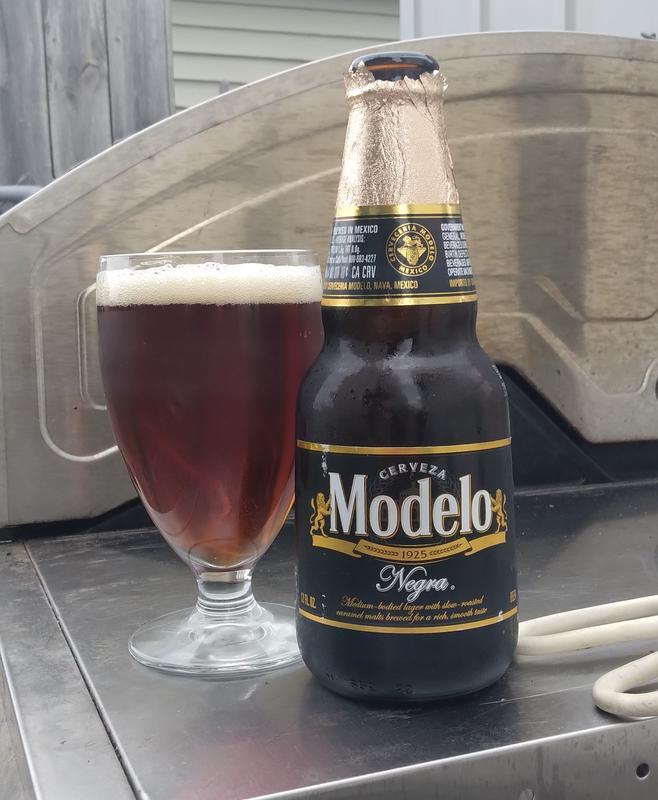 Modelo Negra Soft Side Cooler Can't