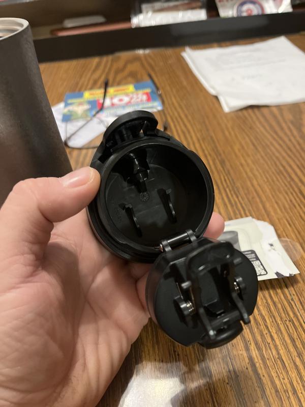 Customer carousel item 6.