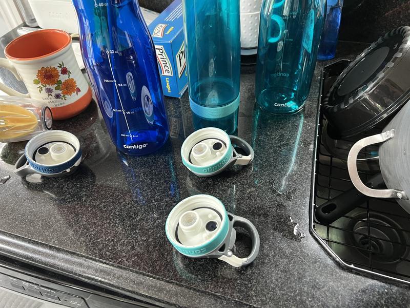 Contigo AutoSpout Water Bottle 24 oz. Ashland Straw Clippable Clip Red EUC