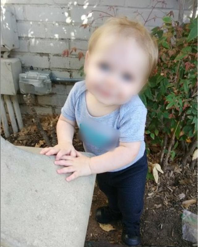 Sharp Shoe for Early Walkers