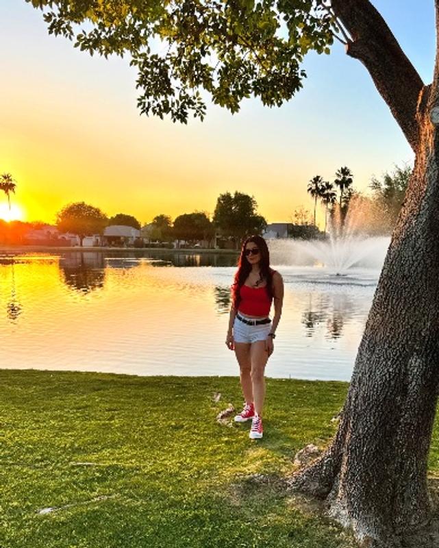 I love Converse shoes