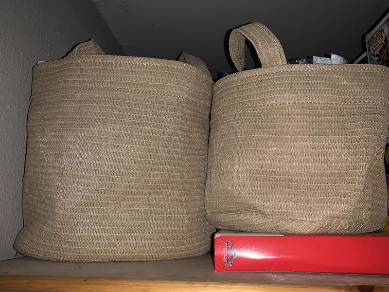 Very simple and cute straw bags