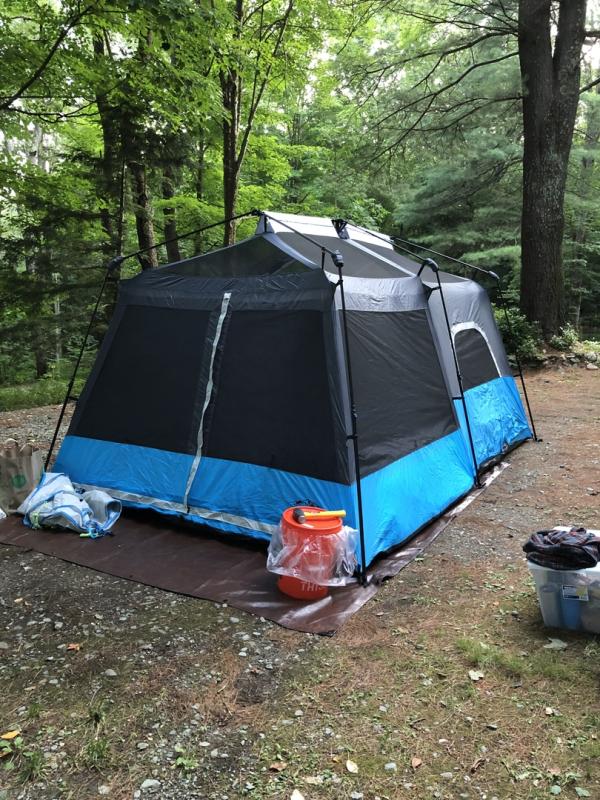 9 Person Lighted Instant Cabin Tent 14’ x 9’