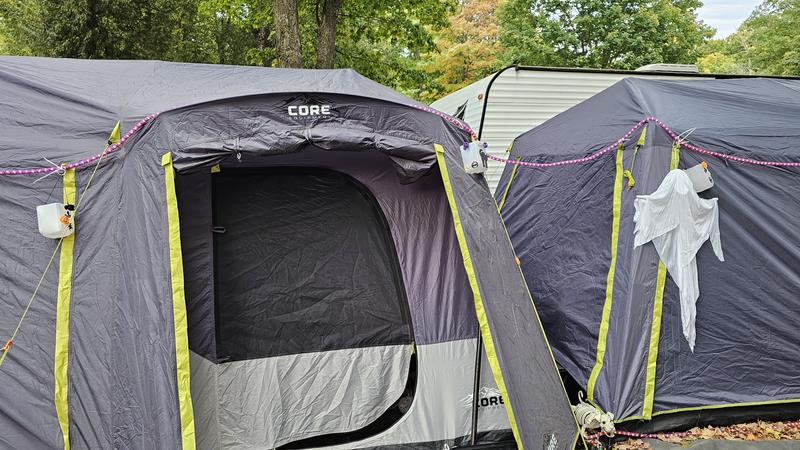 9 Person Instant Cabin Tent – Core Equipment