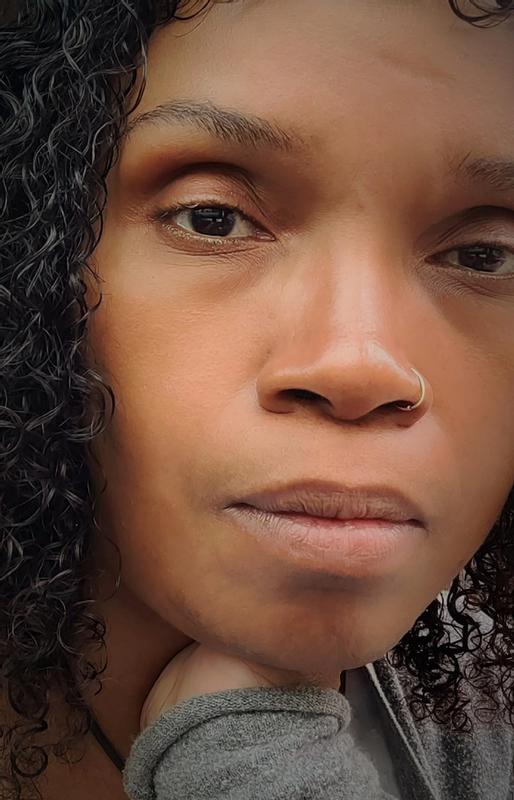 Customer photo for "Does not irritate my skin."