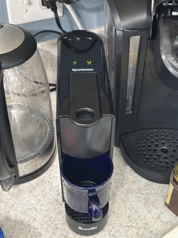 Nespresso Essenza Mini & Aeroccino 3 セット Nespresso Essenza Mini Espresso Machine by Breville, with