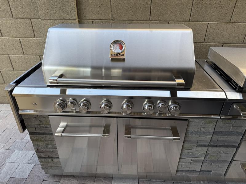 Kirkland Signature Stone Island 12 Burner Gas Grill Costco