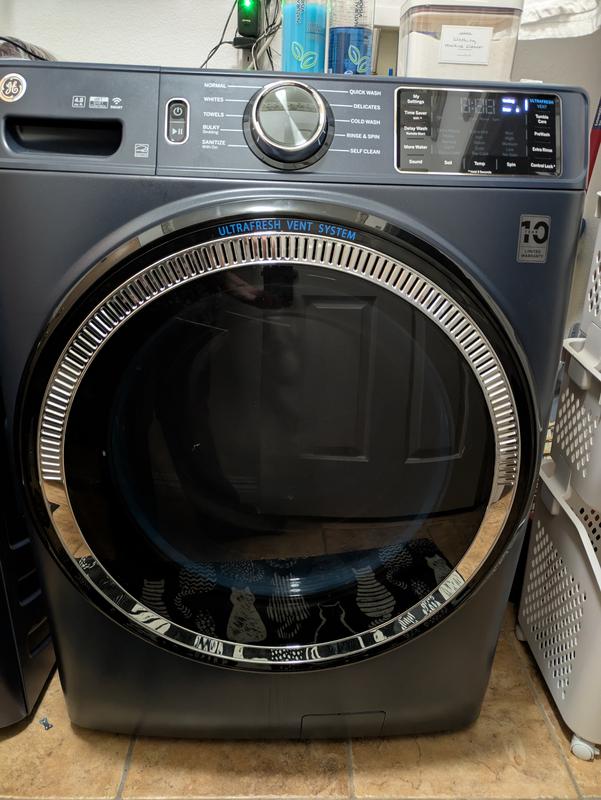 GE 4.8 cu. ft. Smart Washer with UltraFresh Vent System with