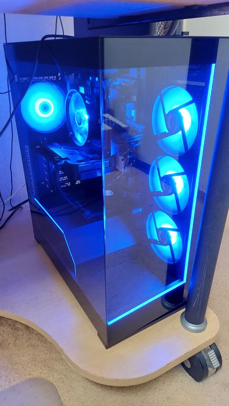 CyberPowerPC Gamer Xtreme Gaming Desktop - Intel Core CyberPowerPC Gamer Xtreme Gaming Desktop - Intel Core