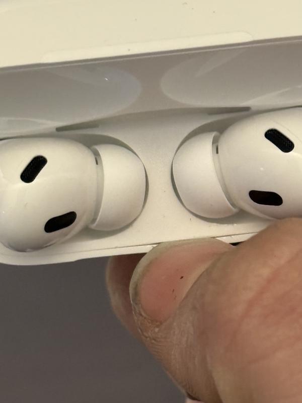 Amazon.com: Apple AirPods Pro (2nd Generation) Wireless Ear